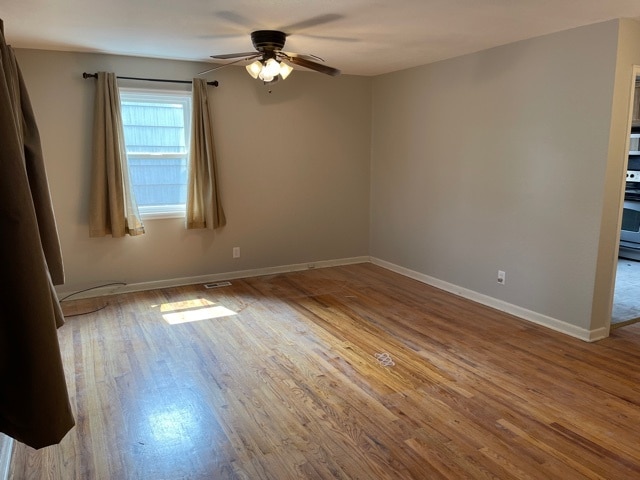 Building Photo - 1200 S Conwell St