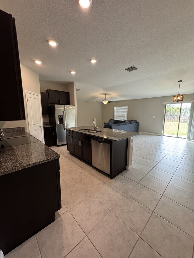 Building Photo - 13009 Majestic Garden Ln