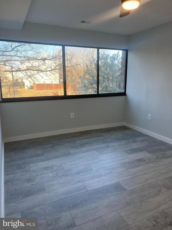 Building Photo - 2214 Deerfern Crescent