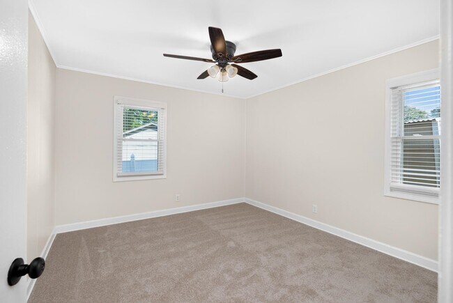 Building Photo - 153 Seven Pines