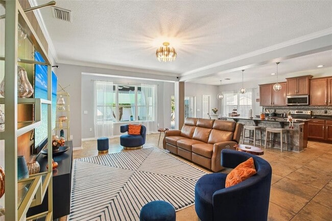 Building Photo - 2624 Kenchester Loop