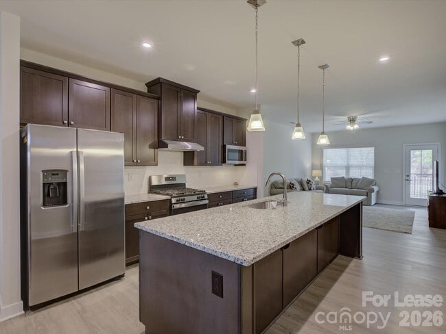 Building Photo - 6377 Ashton Pk Dr