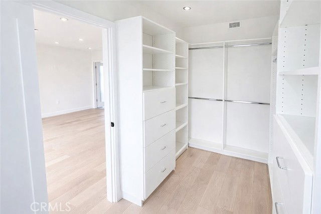 Building Photo - 920 California Ave