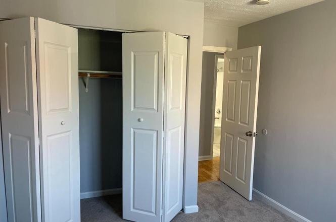 Building Photo - 5106 F St SE