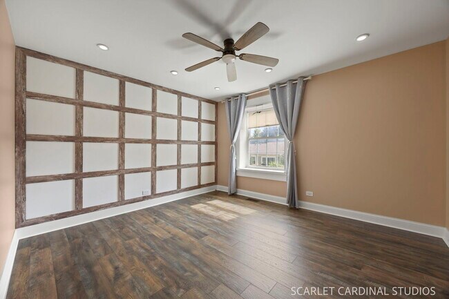 Building Photo - 309 Newport Ln