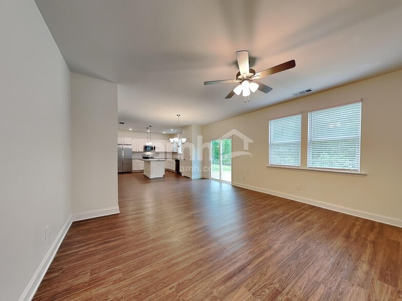 Building Photo - 3099 Ansley Place Rd