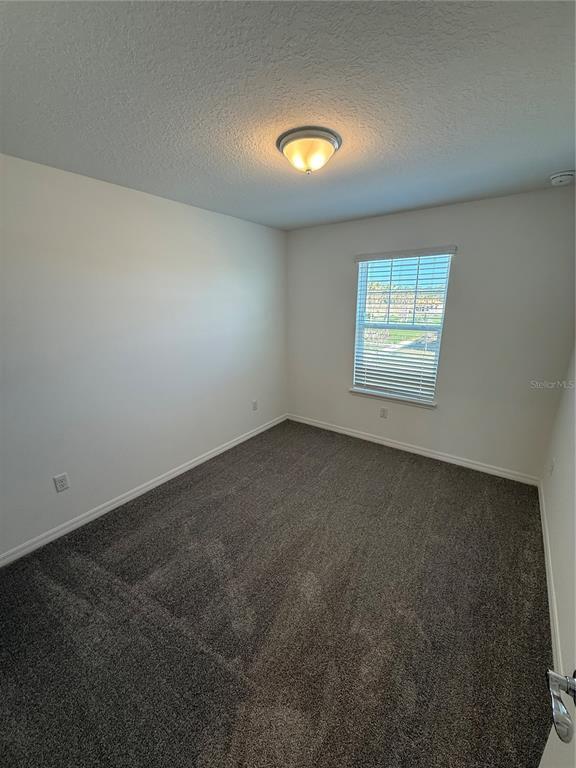 Building Photo - 4616 ORCHARD VIEW Aly