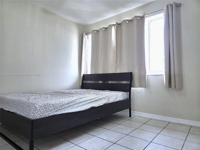 Building Photo - 130 SW 109th Ave