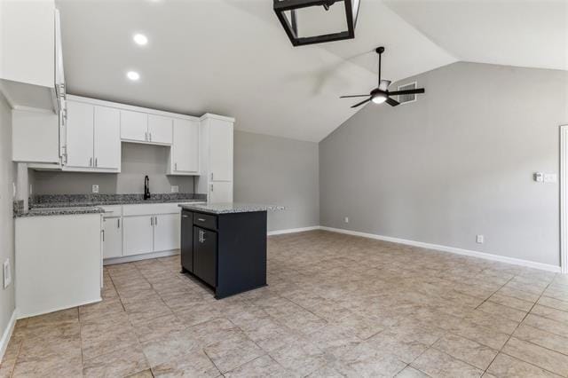 Building Photo - 1106 Las Palmas Dr