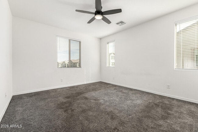 Building Photo - 25238 N 142nd Dr