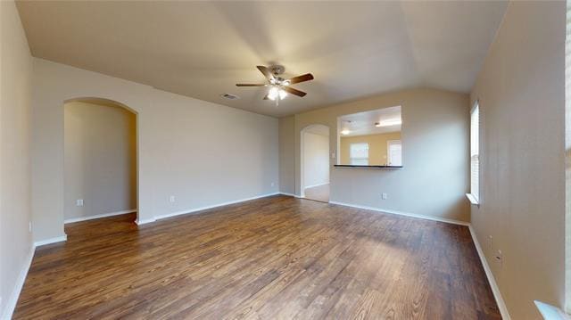 Building Photo - 471 Harding Ln