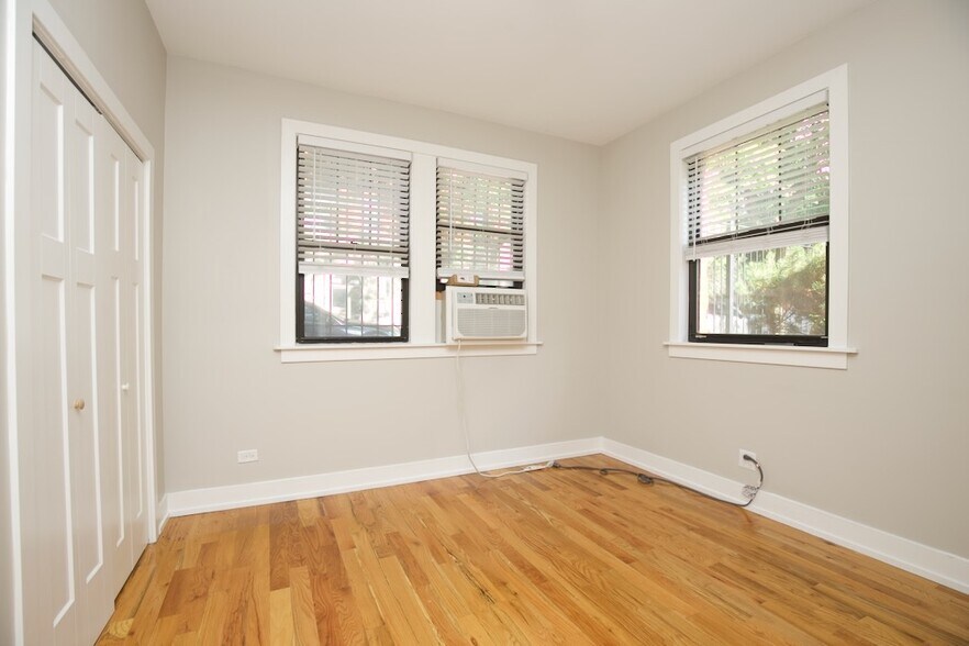 Building Photo - 2919 N Mildred Ave