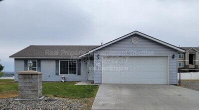 Building Photo - 6321 Thistledown Dr