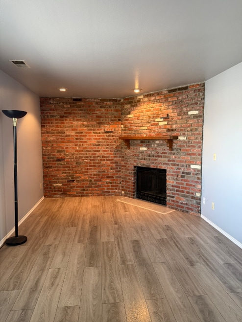 Building Photo - 15135 E Wesley Ave