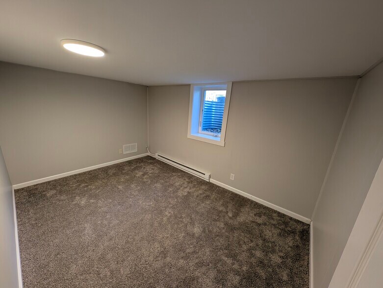 Building Photo - 2712 109th Ln NW