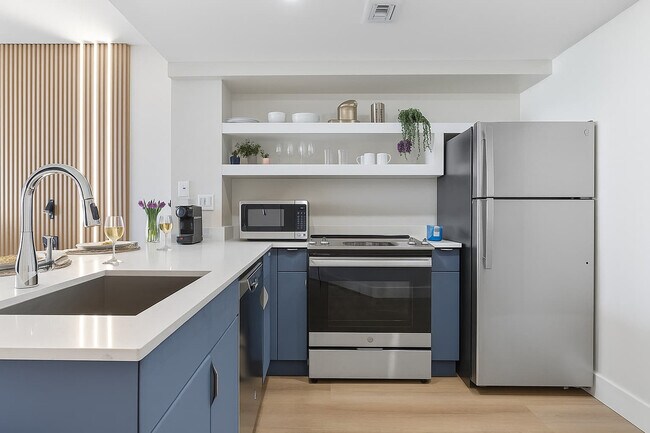 Building Photo - 2889 McFarlane Rd