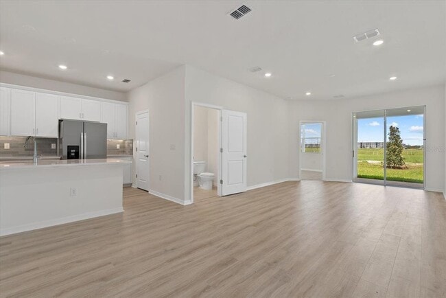 Building Photo - 7566 Sea Oak Ct