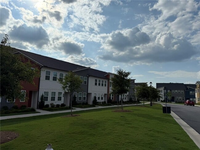 Building Photo - 1531 Layton Ln NW