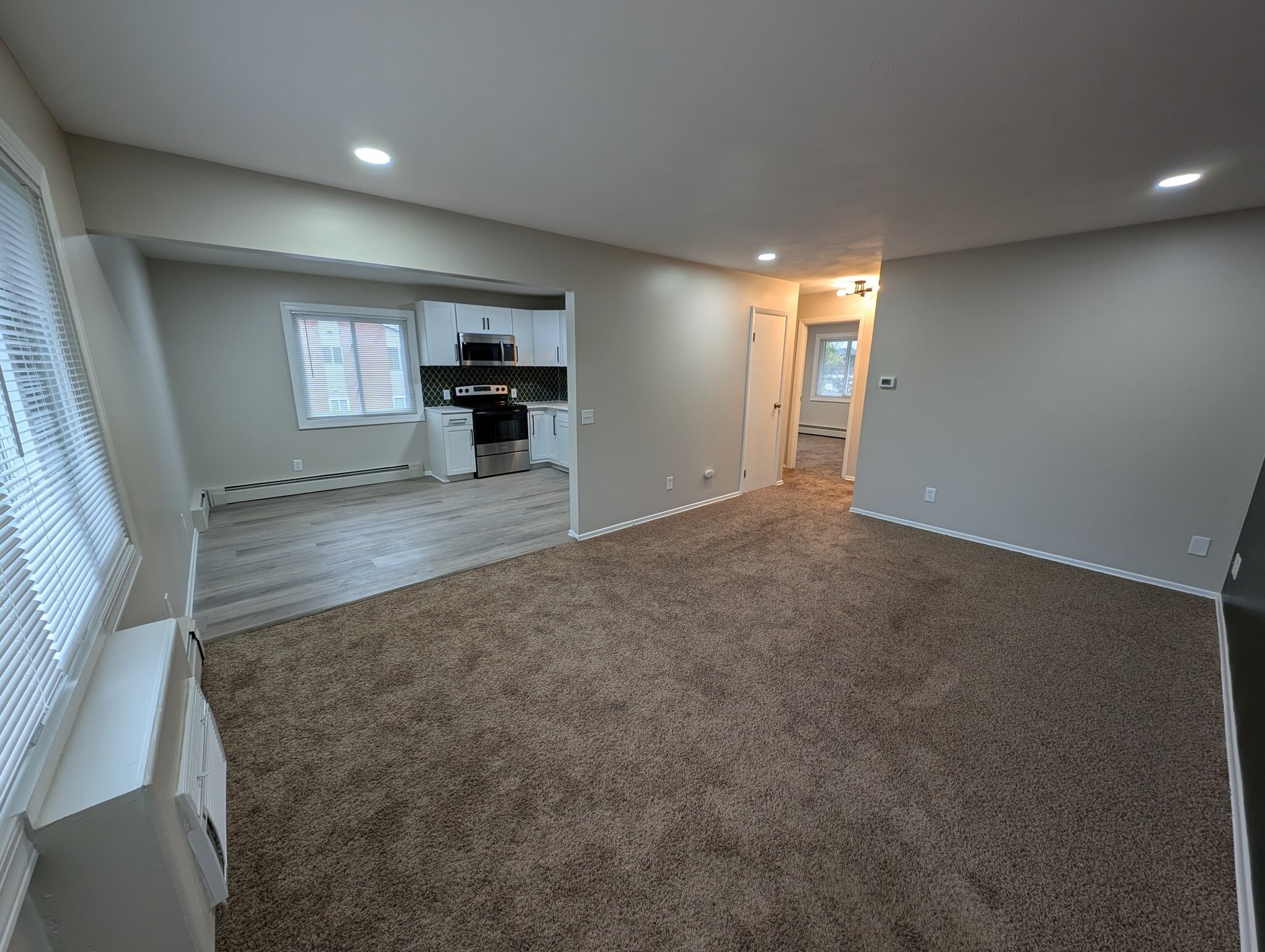 Building Photo - 35 Terrel Dr