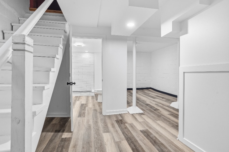 Building Photo - 350 Broadway Dr