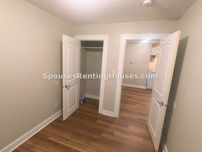 Building Photo - 420 Indiana St