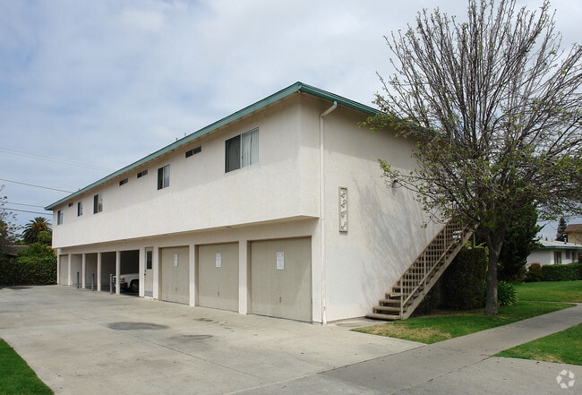 Building Photo - 2241-2245 Pomona Ave