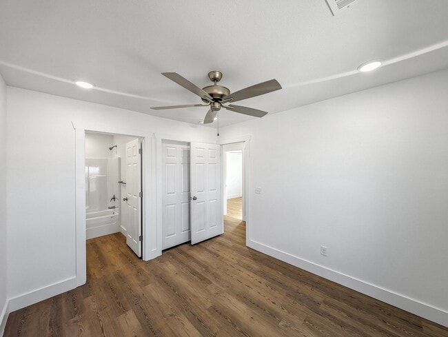 Building Photo - 1206 Nedra Dr