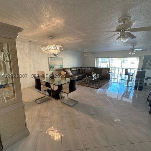 Building Photo - 440 Paradise Isle Blvd