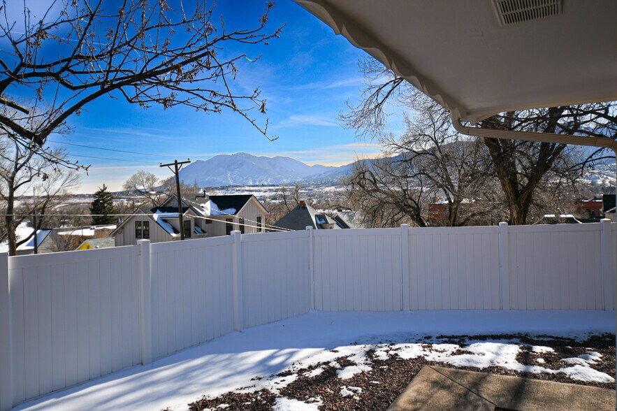 Building Photo - 104 N 25th St