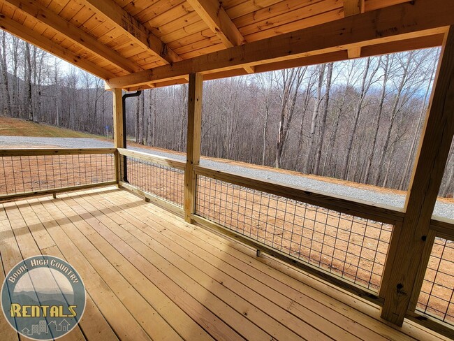 Building Photo - Beautiful 1bd Cabin In Trade, Tennessee