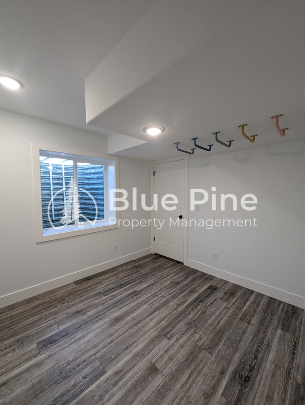 Building Photo - 4232 Athlen Wy