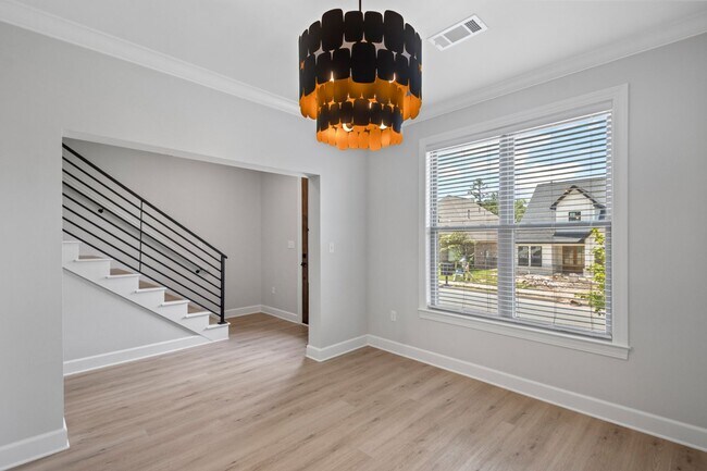 Building Photo - 308 Kanis Ridge Dr