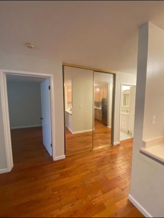 Building Photo - 2250 24th St