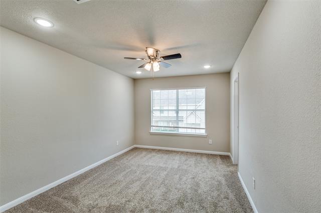 Building Photo - 5700 Giddyup Ln