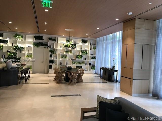 Building Photo - 55 SW 9th St