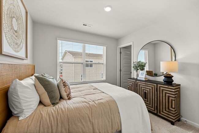 Building Photo - 1206 Harper Lndg