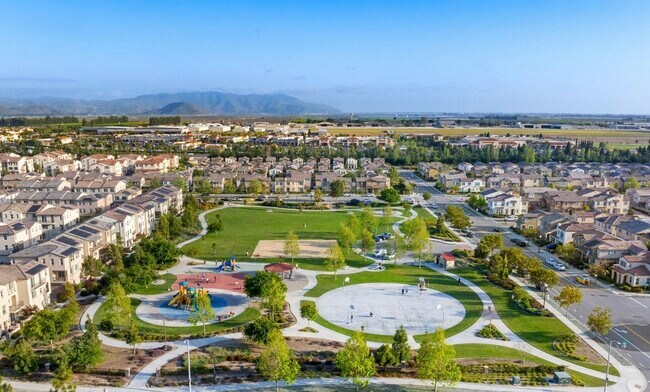 Building Photo - 251 Santa Susana Rd