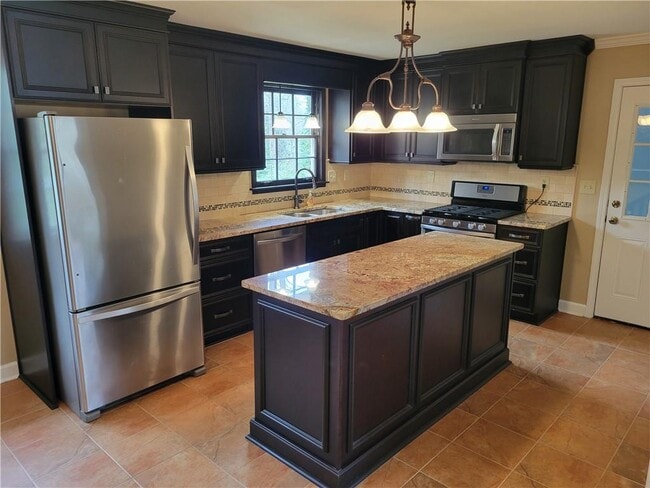 Building Photo - 3232 Woodlynne Way