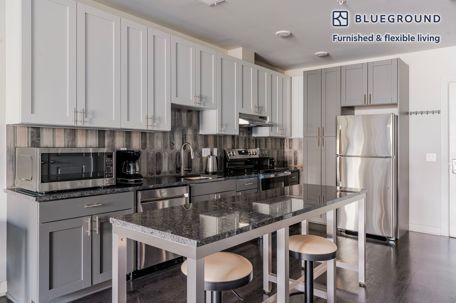 Building Photo - 3929 Landmark Ct