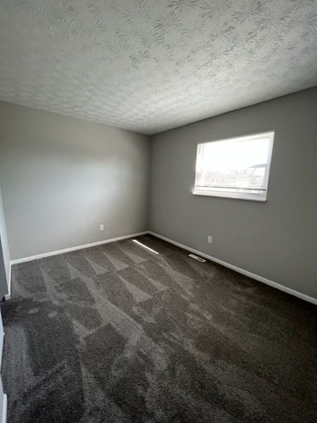 Building Photo - 5441 Deforest Dr