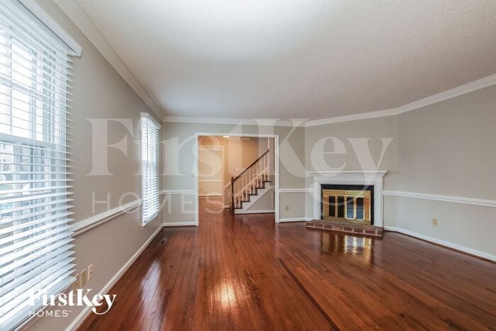 Building Photo - 5408 Chatfield Square