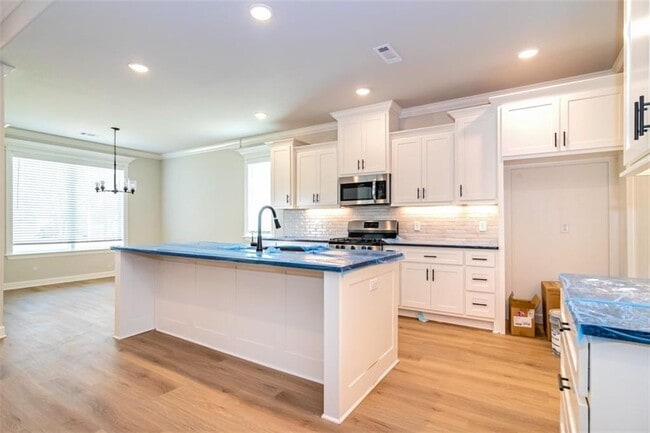 Building Photo - 1262 Cittadella Ave