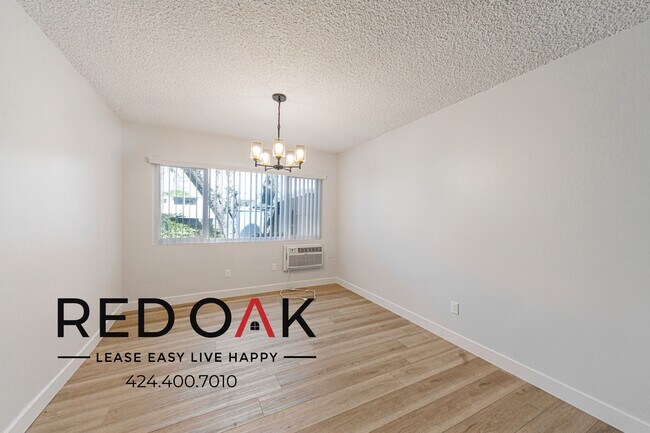 Building Photo - 18545 Clark St