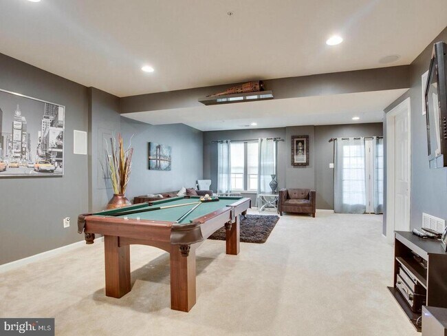 Building Photo - 2108 Congresbury Pl