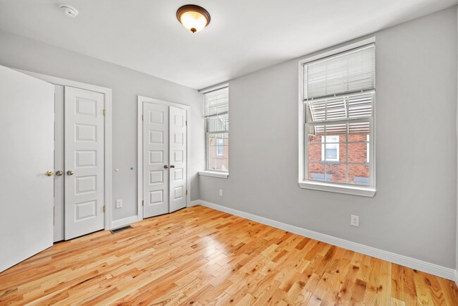 Building Photo - ??? NEWLY UPDATED, 3BED & 1BATH HOME LOCATED NEAR TEMPLE HOSPITAL / MEDICAL CENTER ???