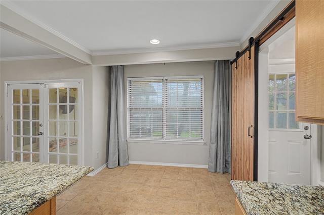 Building Photo - 3200 Hickory Ct