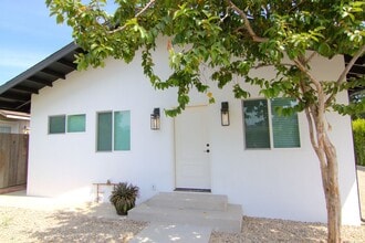 Building Photo - Harding Ave