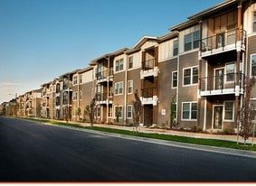 Building Photo - Seventh Street Station
