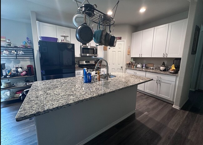 Building Photo - 4307 Tulip Oak Dr