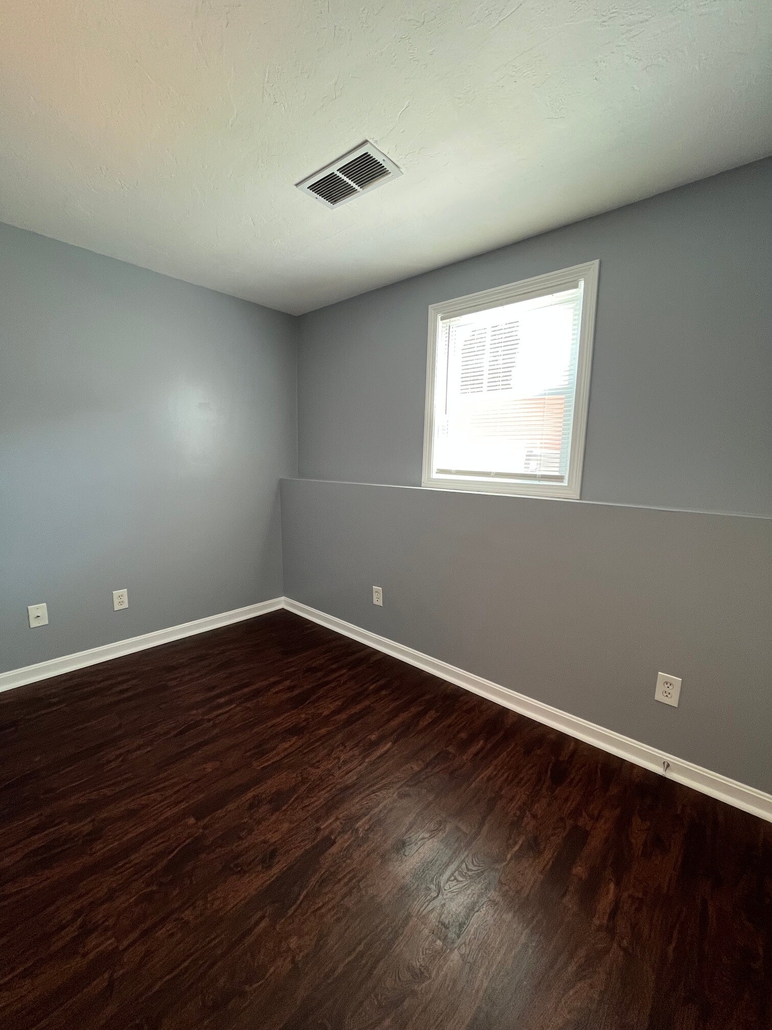 Building Photo - 120 15th St